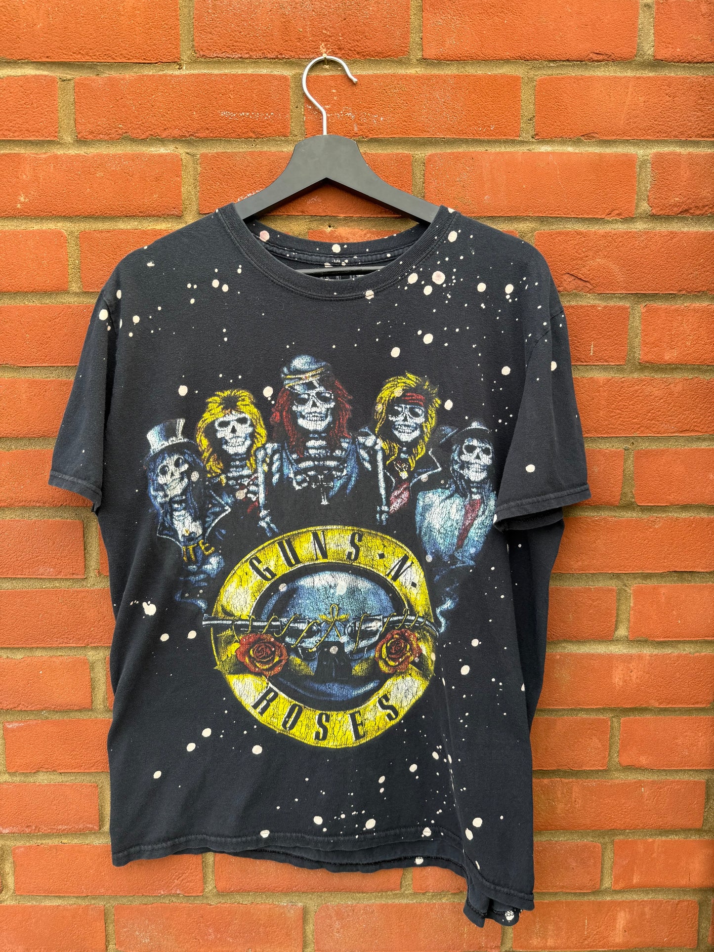 Guns & Roses - Bleach Dye Shirt
